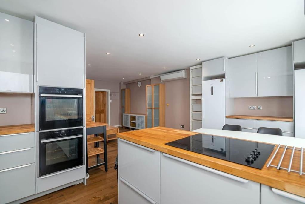 Luxury Apartment Located Near Marble Arch & Baker Street London Exterior foto